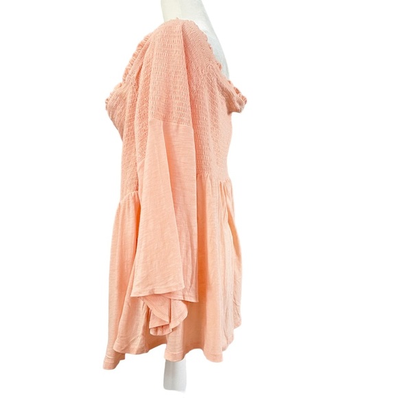 Torrid Woman’s Ruffle Babydoll Peach Shirt Top Blouse Bell Sleeve Size 4 - Picture 2 of 5